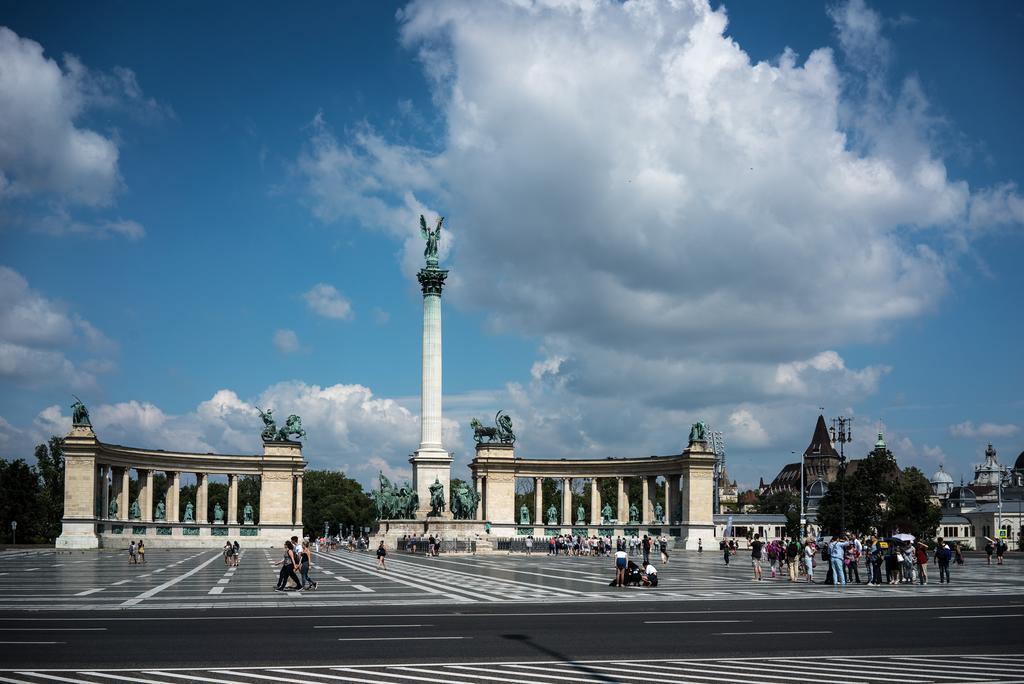 Friendly Home In The Center Budapest Exteriör bild