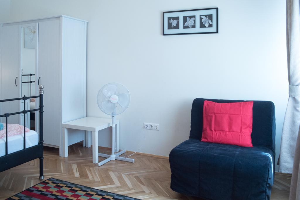 Friendly Home In The Center Budapest Exteriör bild
